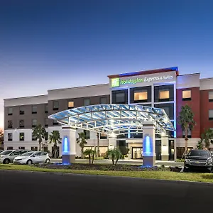 https://the-avenue-hotel-lakeland.davenporthotels.org